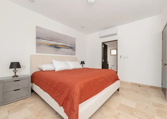 Modern In El Tezal, Peaceful, Secure & Minutes From Cabo Hotspots